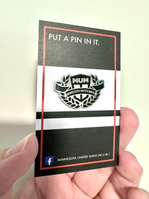 MUM Pin